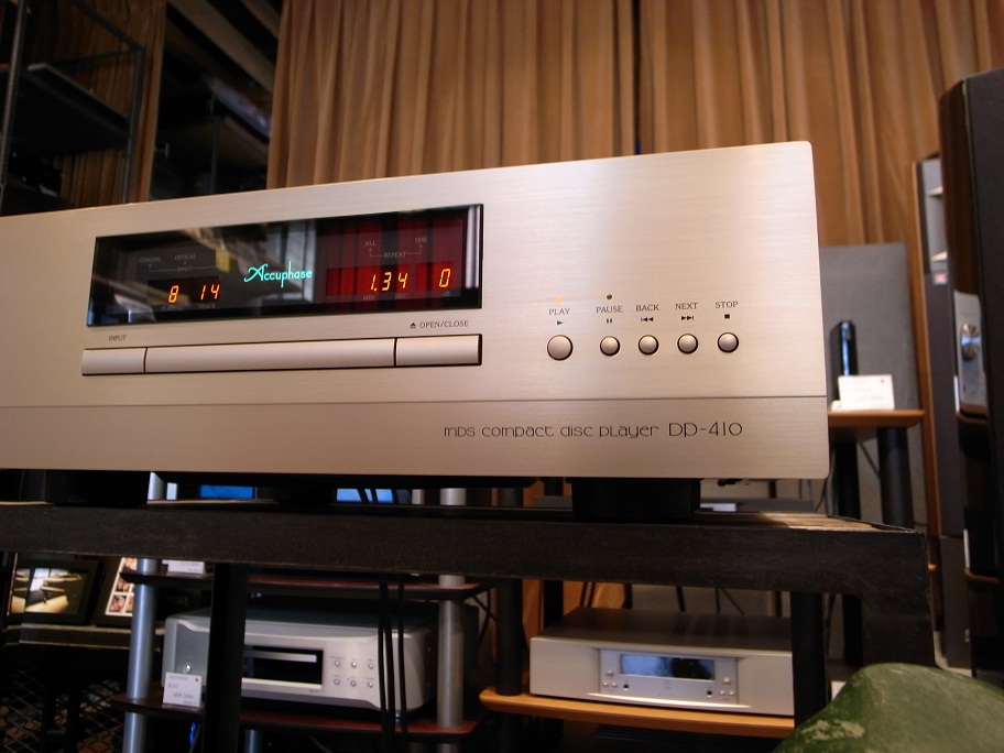 Accuphase CD Player DP-410